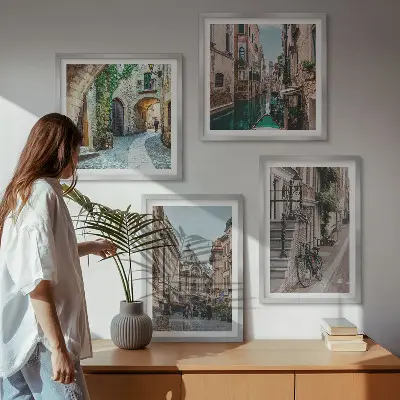 Venezianische Straßen und Wasserarchitektur als gerahmtes Polyptychon