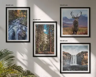 Polyptychon mit Rahmen Naturlandschaft mit Wasserfall Wald Bergen und Hirsch