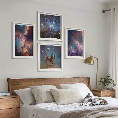 Kosmische Sternenlandschaften als gerahmtes Polyptychon