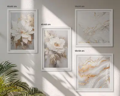Polyptychon mit Rahmen Blumenmotiv auf hellem Hintergrund mit Marmormuster