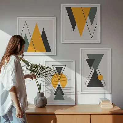 Abstrakte geometrische Formen als mehrteiliges Wandbild mit Rahmen