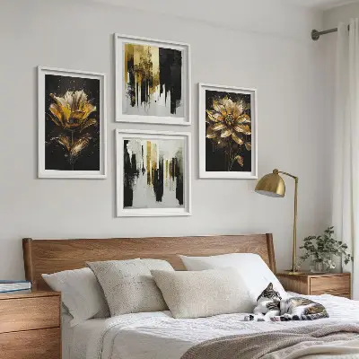 Stilvolle moderne Blumen als gerahmtes Polyptychon