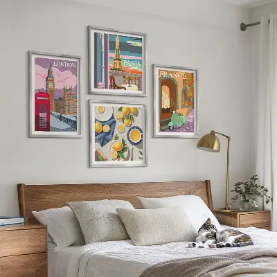 Wanddeko-Set mit Stadtansichten aus Paris und London