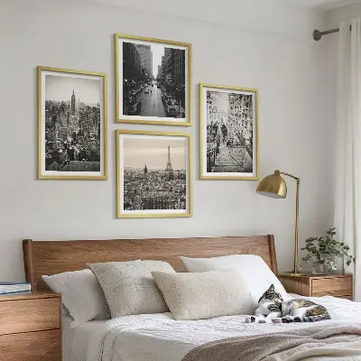 Polyptychon mit Rahmen Aussicht auf New York und Paris Treppenmotiv
