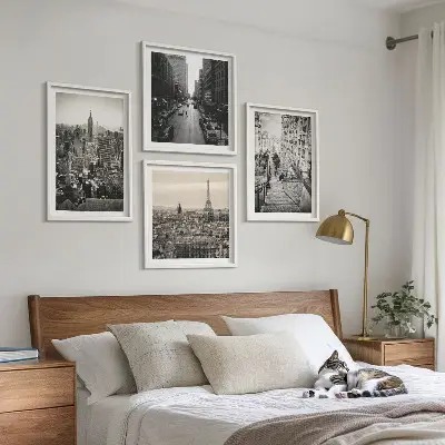 Polyptychon mit Rahmen Aussicht auf New York und Paris Treppenmotiv