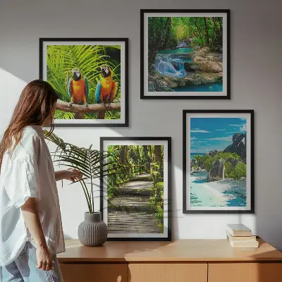 Wanddeko-Set mit Motiv tropischer Wald und Papageien am Wasserfall