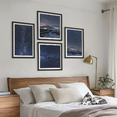 Wandbild Nachthimmel mit Bergen und Sternen mehrteiliges Set mit Rahmen