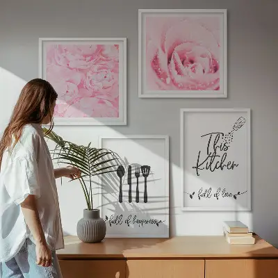 Wanddeko-Set mit zarten Rosenblüten für die Küche