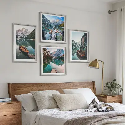 Wanddeko-Set mit Motiven von See, Bergen, Booten und Ferienhaus