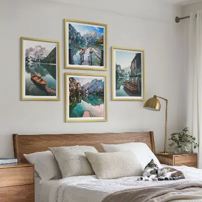 Wanddeko-Set mit Motiven von See, Bergen, Booten und Ferienhaus