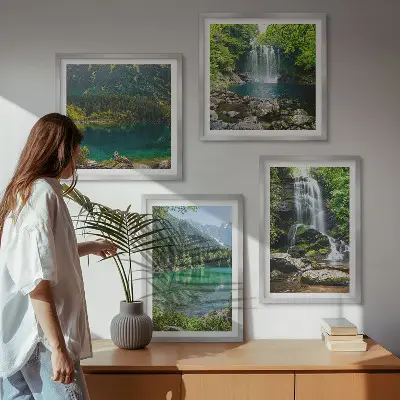 Wanddeko-Set mit Wasserfällen in grüner Umgebung