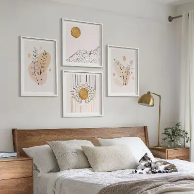 Wanddeko-Set mit minimalistischen Pflanzenzeichnungen