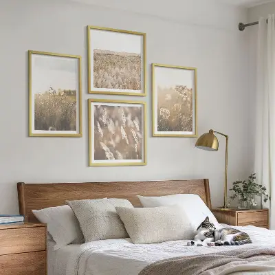 Polyptychon mit Rahmen Landschaft mit Gras und Blumen in warmen Farben