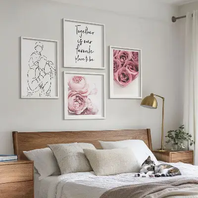 Wanddeko-Set als Familienzeichnung mit Rosensträußen