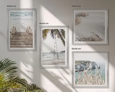 Strandtreppe mit Schaukel am Meer mehrteiliges Wandbild mit Rahmen