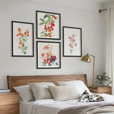 Wanddeko-Set mit Blumenmalerei im Retro-Stil