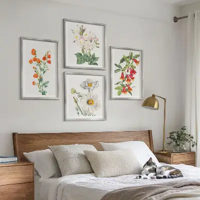 Retro Blumenmalerei als Polyptychon mit Rahmen