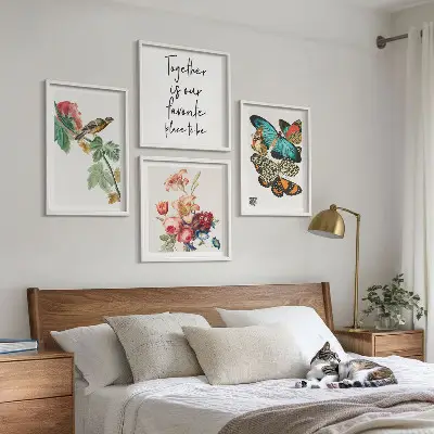 Wanddeko-Set mit Blumen, Schmetterlingen und Vögeln in Pastellfarben