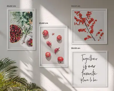 Polyptychon mit Rahmen minimalistische Darstellung roter Früchte von Pflanzen