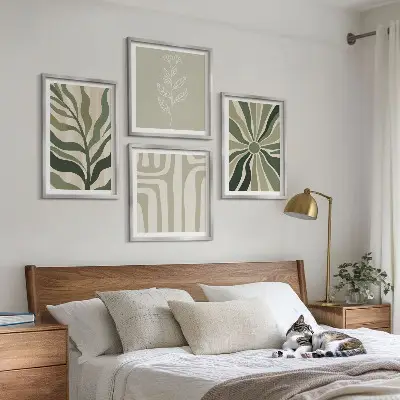 Wandbild mit Rahmen Pflanzenmuster im minimalistischen grünen Stil