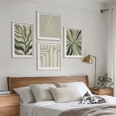 Wandbild mit Rahmen Pflanzenmuster im minimalistischen grünen Stil