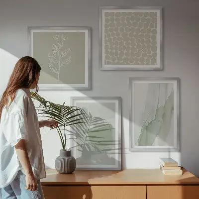 Abstrakte Aquarellpflanzen als gerahmtes Polyptychon