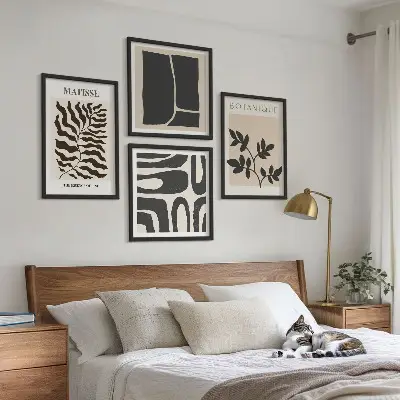 Minimalistische Pflanzenposter als gerahmtes Polyptychon