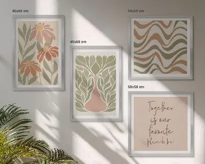 Abstrakte Pastellblumen als gerahmtes Polyptychon