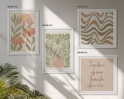 Abstrakte Pastellblumen als gerahmtes Polyptychon