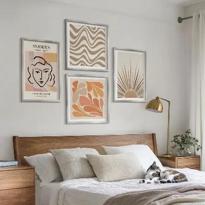 Polyptychon mit Rahmen in sonnigen Boho-Pastelltönen