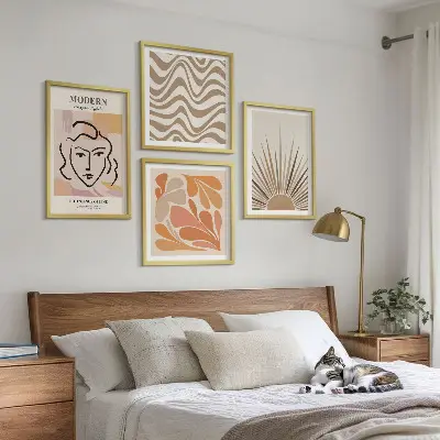 Polyptychon mit Rahmen in sonnigen Boho-Pastelltönen