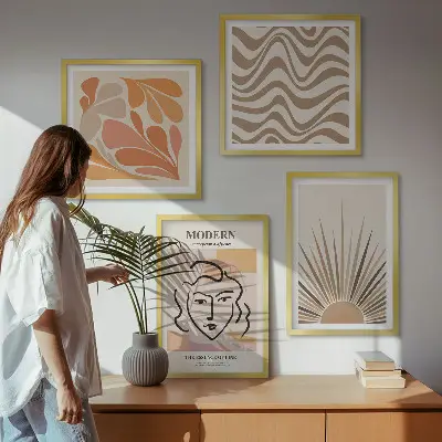 Polyptychon mit Rahmen in sonnigen Boho-Pastelltönen