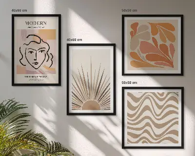 Polyptychon mit Rahmen in sonnigen Boho-Pastelltönen