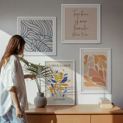 Moderne abstrakte Blumen als gerahmtes Polyptychon