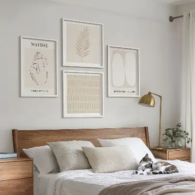 Polyptychon mit Rahmen Linien und Formen in Beige und Weiß