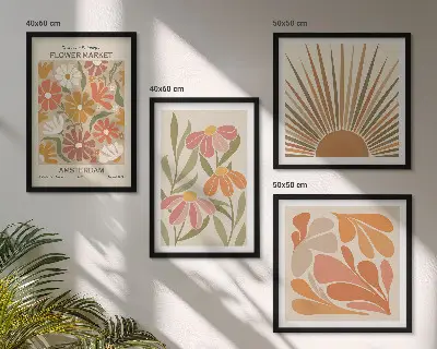 Pastellfarbene Sonnenblumen als gerahmtes Polyptychon