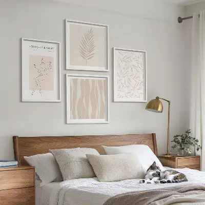 Wanddeko-Set mit minimalistischen Pflanzenmotiven