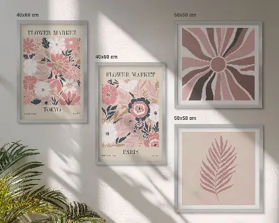 Blumenmuster mit Blättern und geometrischen Elementen als gerahmtes Polyptychon