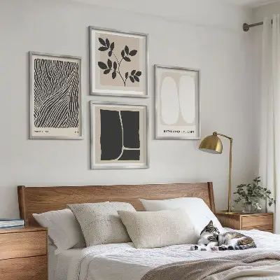 Minimalistische Pflanzenmuster als mehrteiliges Wandbild mit Rahmen