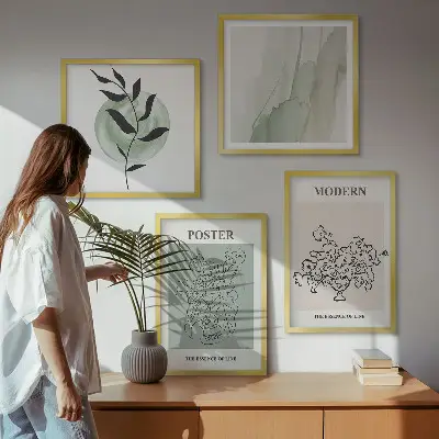 Blumen in einer modernen Vase als Polyptychon mit Rahmen