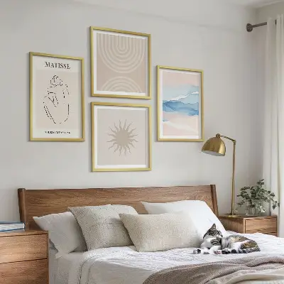 Polyptychon mit Rahmen linien, wellen und pastellfarben im minimalistischen stil