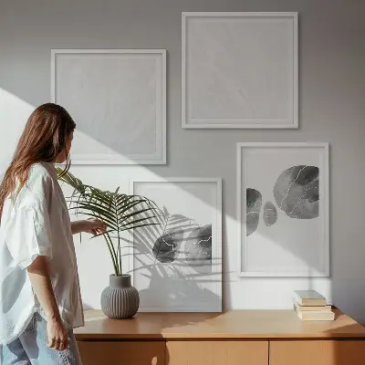 Abstrakte Kunst mit Farbspritzern als mehrteiliges Wandbild mit Rahmen