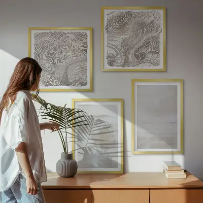 Polyptychon mit Rahmen mit abgenutzten Texturen im modernen Stil