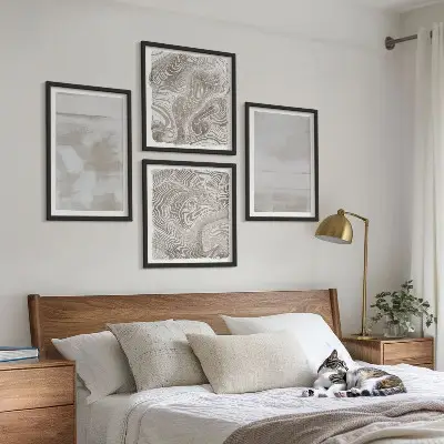 Polyptychon mit Rahmen mit abgenutzten Texturen im modernen Stil