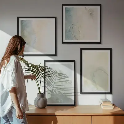 Wanddeko-Set mit pastellfarbener Aquarell-Leinwandtextur