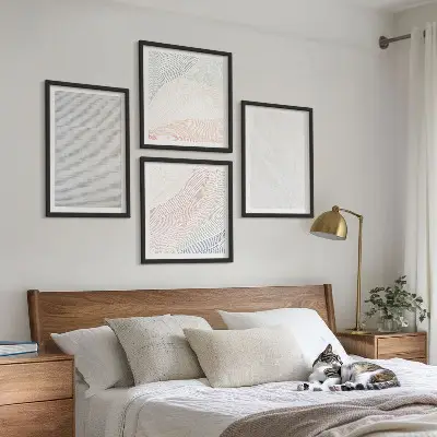 Wanddeko-Set mit leuchtenden Strukturen in Sandoptik
