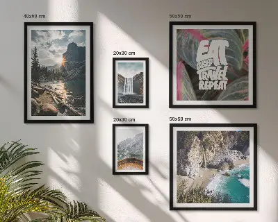 Modernes Wandbilder-Set mit Bergwasserfall-Landschaften