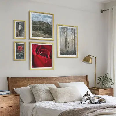 Bildergalerie-Set für die Wand mit verschiedenen Naturblumen-Motiven