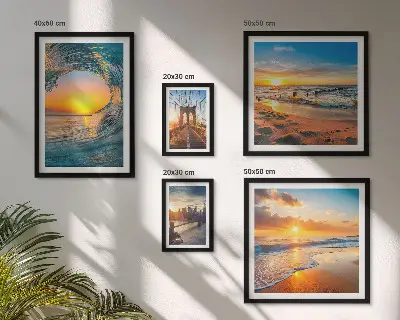Modernes Wandbilder-Set mit Motiven von Sonnenuntergängen am Meer und Stadtbrücken