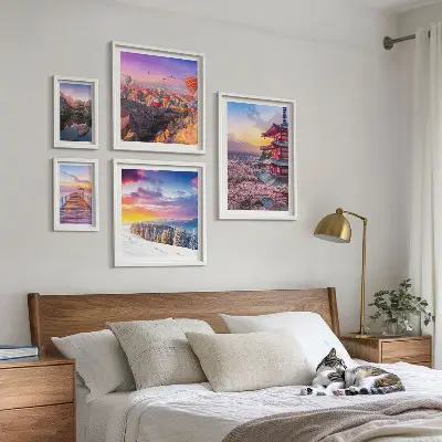 Wandbilder-Set mit asiatischen Bergen und Blumen Motiven